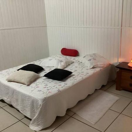 Appartement Dans Propriete Reposante Saint-Benoît Exteriér fotografie